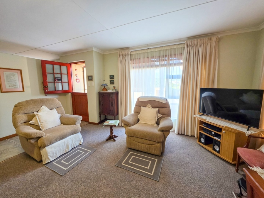 3 Bedroom Property for Sale in Stilbaai Wes Western Cape